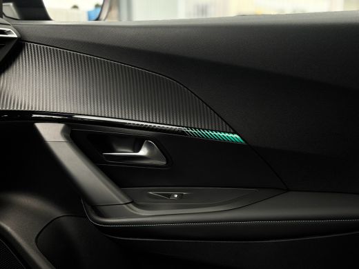 Peugeot e-2008 EV Allure Pack 50 kWh | Achteruitrijcamera | Airco (automatisch) | Cruise control | Apple Carplay... ActivLease financial lease