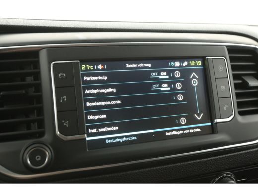 Peugeot e-Expert 75 kWh L2H1 Elektrisch | EMISSIEVRIJE ZONE | NIEUW | Automaat Airco Camera Carplay Cruise Navi PD... ActivLease financial lease