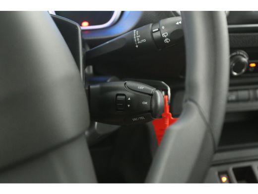 Peugeot e-Expert 75 kWh L2H1 Elektrisch | EMISSIEVRIJE ZONE | NIEUW | Automaat Airco Camera Carplay Cruise Navi PD... ActivLease financial lease
