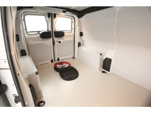 Peugeot e-Expert 75 kWh L2H1 Elektrisch | EMISSIEVRIJE ZONE | NIEUW | Automaat Airco Camera Carplay Cruise Navi PD... ActivLease financial lease