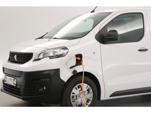 Peugeot e-Expert 75 kWh L2H1 Elektrisch | EMISSIEVRIJE ZONE | NIEUW | Automaat Airco Camera Carplay Cruise Navi PD... ActivLease financial lease