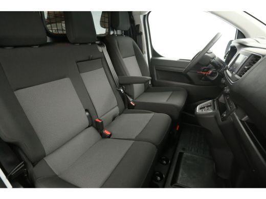 Peugeot e-Expert L2H1 75 kWh | 2025 | Elektrisch | 360° Camera | Airco | Cruise | Carplay | 3-Zits ActivLease financial lease