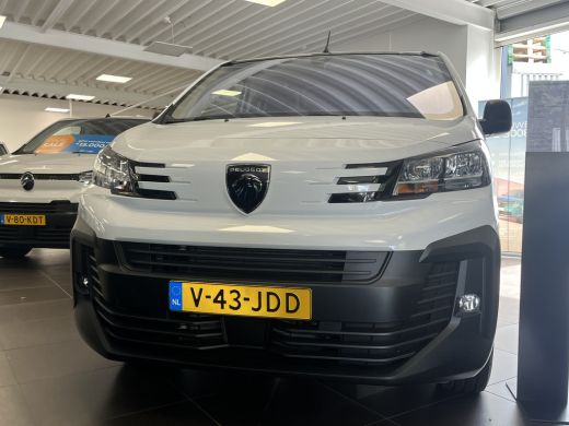 Peugeot Expert Standaard | 16" stalen velgen | Elektrisch bedienbare en verwarmbare buitenspiegels | Getint glas... ActivLease financial lease