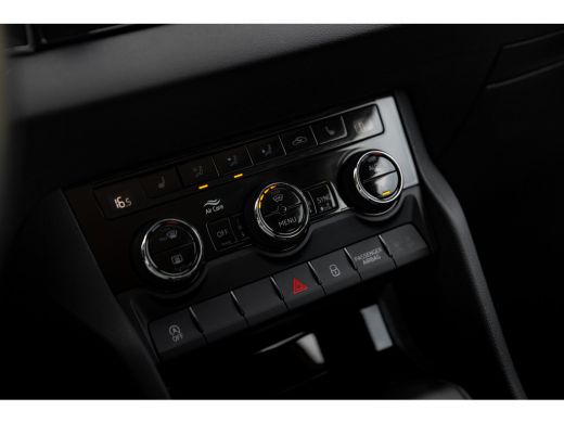 Skoda Karoq 1.5 TSI ACT Business Edition | Adapt. Cruise | Stoel- Stuurverwarming | Navigatie | Carplay ActivLease financial lease