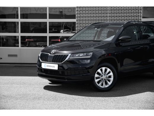 Skoda Karoq 1.5 TSI ACT Business Edition | Adapt. Cruise | Stoel- Stuurverwarming | Navigatie | Carplay ActivLease financial lease