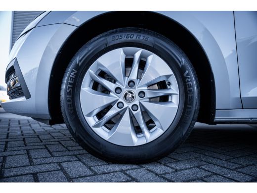 Skoda Octavia Combi 1.0 e-TSI Business Edition ActivLease financial lease