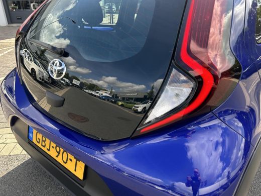Toyota Aygo 1.0 VVT-i MT Play (Airco - Camera) ActivLease financial lease