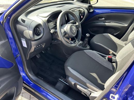 Toyota Aygo 1.0 VVT-i MT Play (Airco - Camera) ActivLease financial lease
