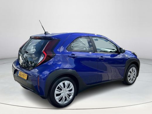 Toyota Aygo 1.0 VVT-i MT Play (Airco - Camera) ActivLease financial lease