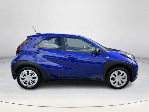 Toyota Aygo 1.0 VVT-i MT Play (Airco - Camera) ActivLease financial lease