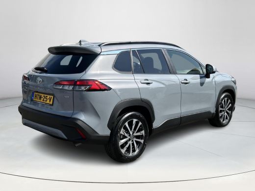 Toyota Corolla Cross Hybrid 200 Style ActivLease financial lease