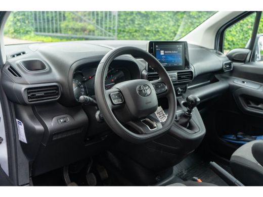 Toyota ProAce 1.5 D-4D Live ActivLease financial lease