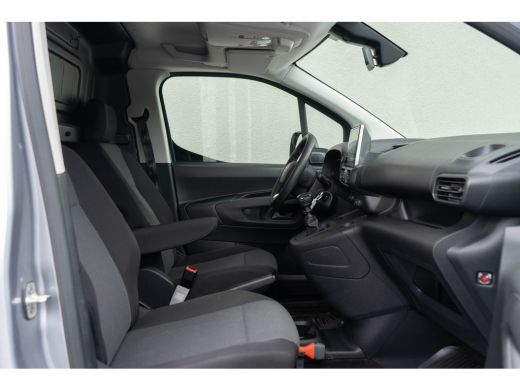 Toyota ProAce 1.5 D-4D Live ActivLease financial lease