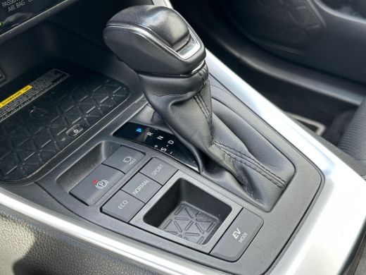 Toyota RAV4 2.5 Hybrid Executive **NAVIGATIE/ STOELVERWARMING VOOR EN ACHTER/ STOELVENTILATIE/ 36 MAANDEN GAR... ActivLease financial lease