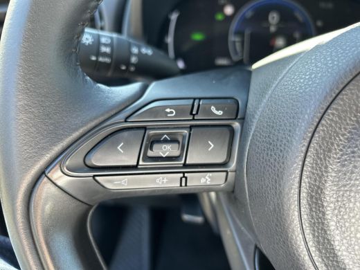 Toyota Yaris 1.5 Hybrid 115 First Edition (Carplay Navigatie - Adaptive cruise) ActivLease financial lease