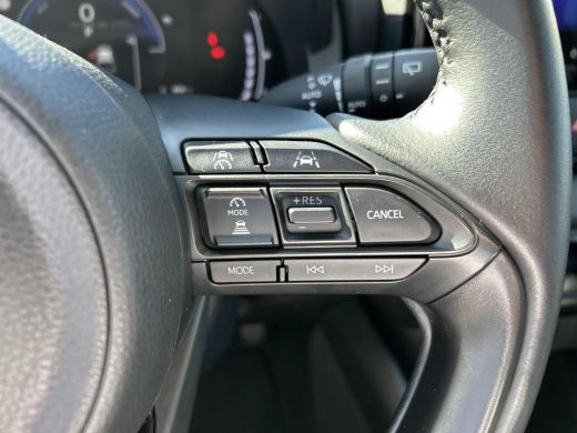 Toyota Yaris 1.5 Hybrid 115 First Edition (Carplay Navigatie - Adaptive cruise) ActivLease financial lease