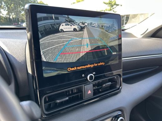 Toyota Yaris 1.5 Hybrid 115 First Edition (Carplay Navigatie - Adaptive cruise) ActivLease financial lease