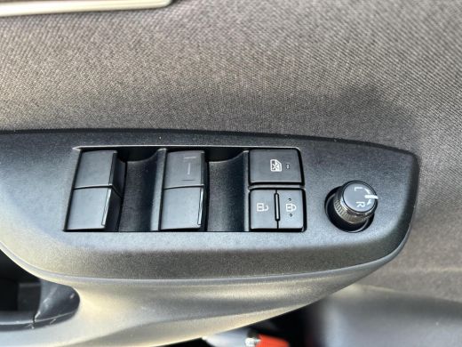 Toyota Yaris Cross 1.5 Hybrid 115 First Edition ActivLease financial lease