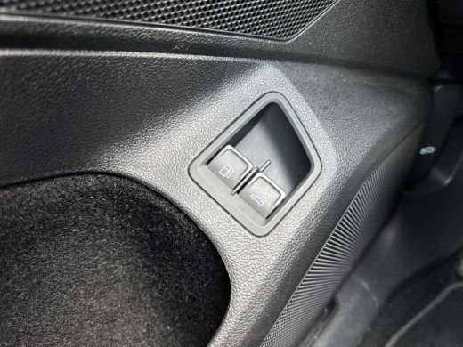 Volkswagen Arteon 1.4 TSI eHybrid Elegance Business+ | 218 Pk | PHEV | Trekhaak | A. cam |  Leder | ActivLease financial lease