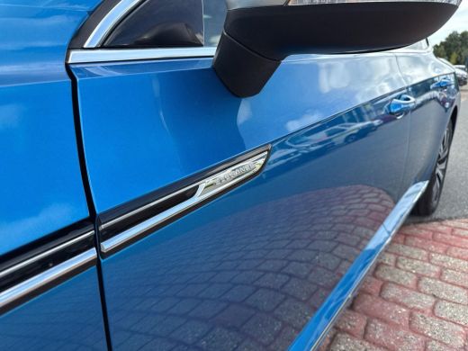 Volkswagen Arteon 1.4 TSI eHybrid Elegance Business+ | 218 Pk | PHEV | Trekhaak | A. cam |  Leder | ActivLease financial lease