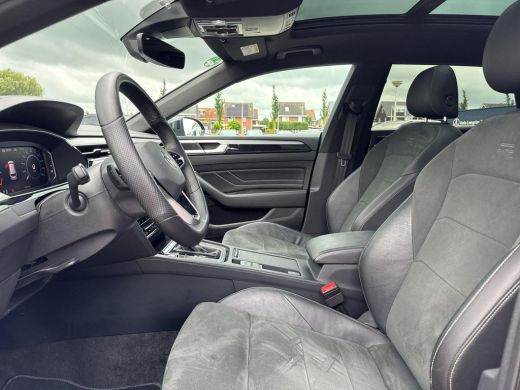 Volkswagen Arteon 1.4 TSI eHybrid R-Line Business+ | Trekhaak | ACC | HUD | A. cam | ActivLease financial lease