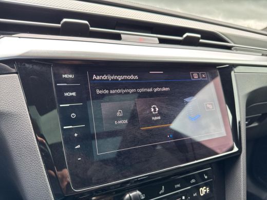 Volkswagen Arteon 1.4 TSI eHybrid R-Line Business+ | Trekhaak | ACC | HUD | A. cam | ActivLease financial lease