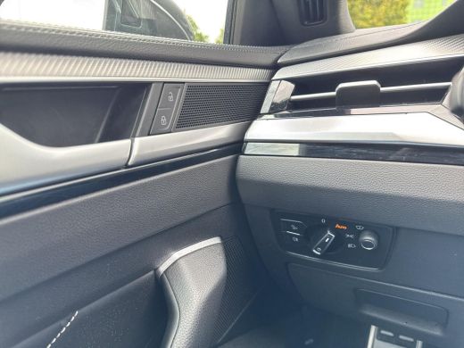 Volkswagen Arteon 1.4 TSI eHybrid R-Line Business+ | Trekhaak | ACC | HUD | A. cam | ActivLease financial lease