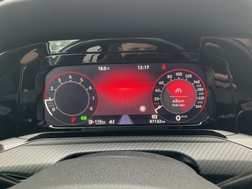 Volkswagen Golf 1.5 eTSI R-Line Business+ Automaat Adap.Cruise Stoel/Stuurverw Led Sfeerverlichting! ActivLease financial lease
