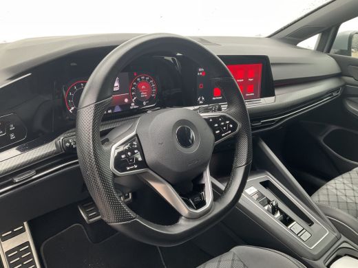 Volkswagen Golf 1.5 eTSI R-Line Business+ Automaat Adap.Cruise Stoel/Stuurverw Led Sfeerverlichting! ActivLease financial lease