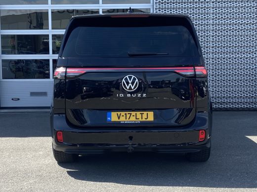 Volkswagen ID. Buzz Cargo Cargo Bulli | Trekhaak | Adaptive Cruise | IQ-Light | Camera | Stoeverwarming | ActivLease financial lease