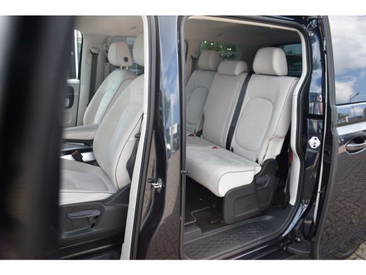 Volkswagen ID. Buzz Pro Advantage 77 kWh | NAVIGATIE | 20 INCH | DESIGN PAKKET | ASSISTANCE PAKKET | COMFORT PAKKET ActivLease financial lease