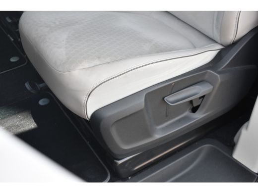 Volkswagen ID. Buzz Pro Advantage 77 kWh | NAVIGATIE | 20 INCH | DESIGN PAKKET | ASSISTANCE PAKKET | COMFORT PAKKET ActivLease financial lease