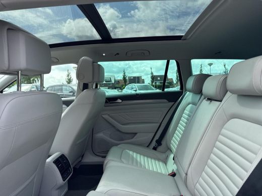 Volkswagen Passat Variant 1.4 TSI PHEV GTE Business | Pano Dak | A.Camera | ACC | Leder | ERGO Massage | ActivLease financial lease