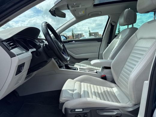Volkswagen Passat Variant 1.4 TSI PHEV GTE Business | Pano Dak | A.Camera | ACC | Leder | ERGO Massage | ActivLease financial lease