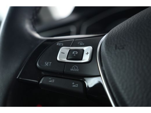 Volkswagen Polo 1.0 TSI Highline Business R Automaat! 5 Deurs, Navi, Climate, ActivLease financial lease