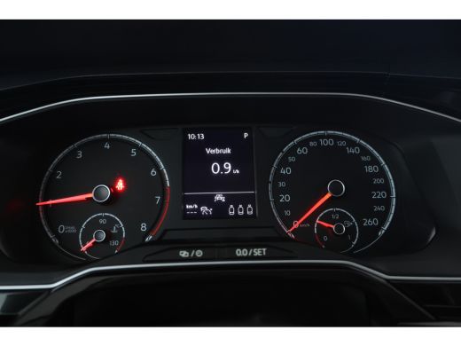 Volkswagen Polo 1.0 TSI Highline Business R Automaat! 5 Deurs, Navi, Climate, ActivLease financial lease
