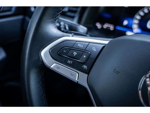 Volkswagen Polo 1.0 TSI Life Edition | Achteruitrijcamera | Metaalkleur | Parkeersensor voor en achter ActivLease financial lease