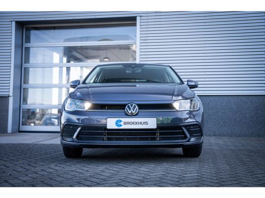 Volkswagen Polo 1.0 TSI Life Edition | Achteruitrijcamera | Metaalkleur | Parkeersensor voor en achter ActivLease financial lease