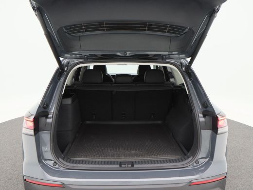 Volkswagen Tayron 1.5 eHybrid 204 Pk Automaat Life Edition | Trekhaak | Camera | Full LED | Adaptive Cruise | Elekt... ActivLease financial lease
