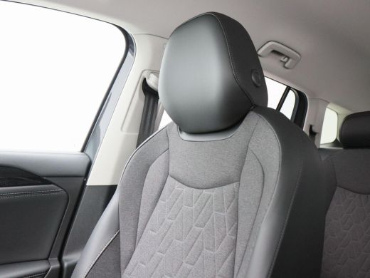 Volkswagen Tayron 1.5 eHybrid 204 Pk Automaat Life Edition | Trekhaak | Camera | Full LED | Adaptive Cruise | Elekt... ActivLease financial lease