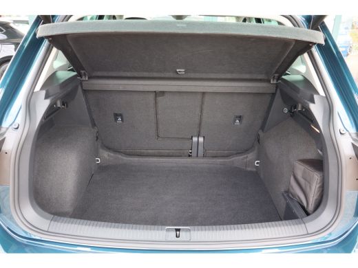 Volkswagen Tiguan 1.5 TSI Elegance | Achteruitrijcamera | Airco (automatisch) | Keyless entry ActivLease financial lease