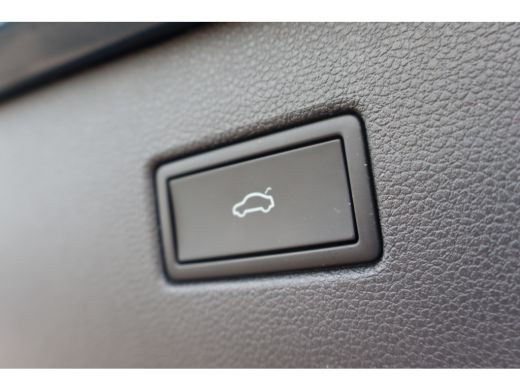 Volkswagen Tiguan 1.5 TSI Elegance | Achteruitrijcamera | Airco (automatisch) | Keyless entry ActivLease financial lease
