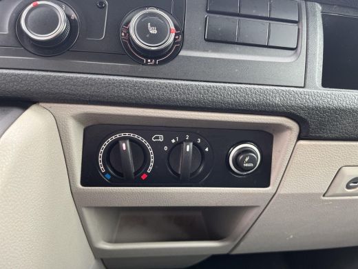 Volkswagen Transporter 2.0 TDI L2H1 DC Comfortline Plus | 150Pk | Automaat | Trekhaak | LM Velgen | ActivLease financial lease