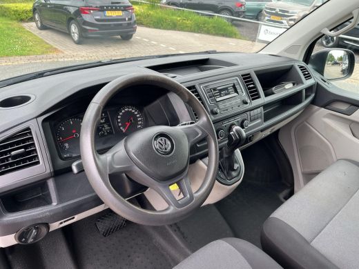 Volkswagen Transporter 2.0 TDI L2H1 DC Comfortline Plus | 150Pk | Automaat | Trekhaak | LM Velgen | ActivLease financial lease