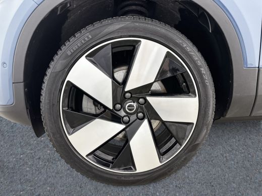 Volvo  C40 Recharge Twin Intro Edition 78 kWh | 20' | Leder/Nubuck | Getint glas | Allseason | Panoramadak |... ActivLease financial lease