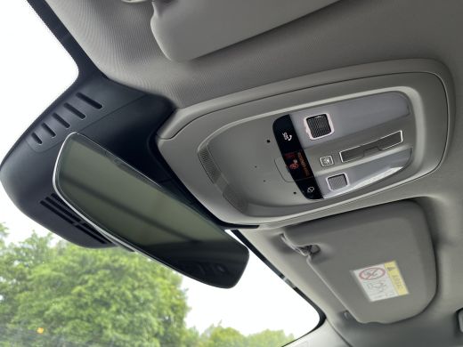 Volvo  XC60 2.0 T6 Plug-in hybrid AWD Plus Bright | Long Range | Panoramadak | Trekhaak | Camera | ActivLease financial lease