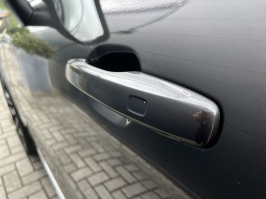 Volvo  XC60 2.0 T6 Plug-in hybrid AWD Plus Bright | Long Range | Panoramadak | Trekhaak | Camera | ActivLease financial lease