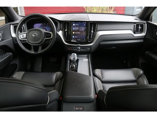 Volvo  XC60 2.0 T6 Plug-in hybrid AWD Plus Dark | Trekhaak | 360 Camera | Panoramadak | Memory | Pilot Assist... ActivLease financial lease