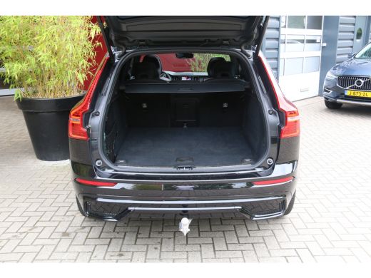 Volvo  XC60 2.0 T6 Plug-in hybrid AWD Plus Dark | Trekhaak | 360 Camera | Panoramadak | Memory | Pilot Assist... ActivLease financial lease