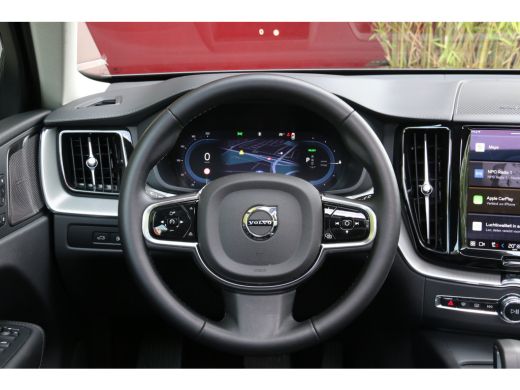 Volvo  XC60 2.0 T6 Plug-in hybrid AWD Ultimate Dark | Trekhaak | 360 Camera | Head-up | Panoramadak | Memory ... ActivLease financial lease